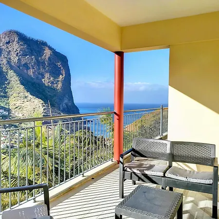 Holiday home Ricardo S Village In *